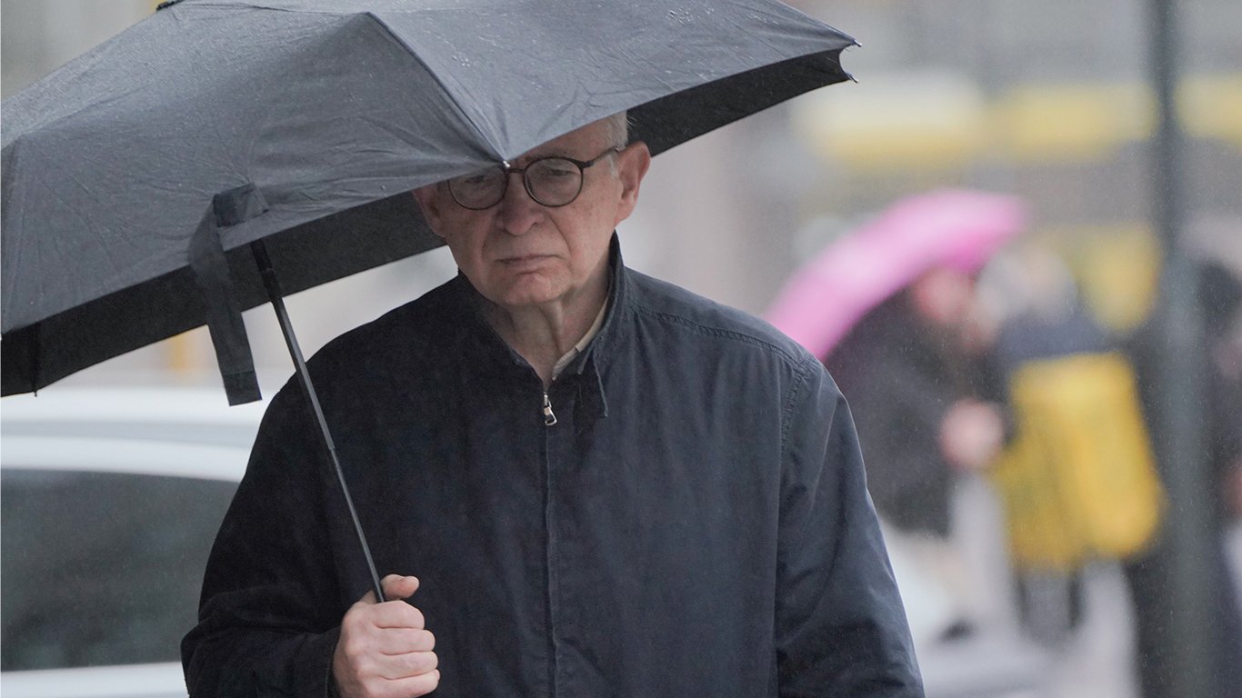 Некоторые регионы накроет непогода: прогноз погоды на завтра