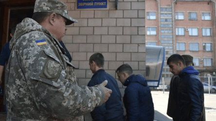 На Львовщине будут судить работников ТЦК, незаконно удерживавших граждан - 290x166