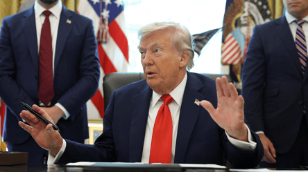 Трамп пояснив, чому Путін уникає зустрічі із Зеленським - 285x160