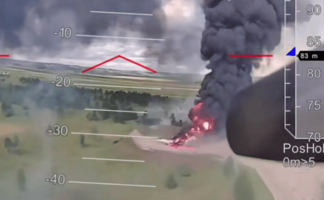 як дрони атакували російську авіацію 1 червня - відео від СБУ