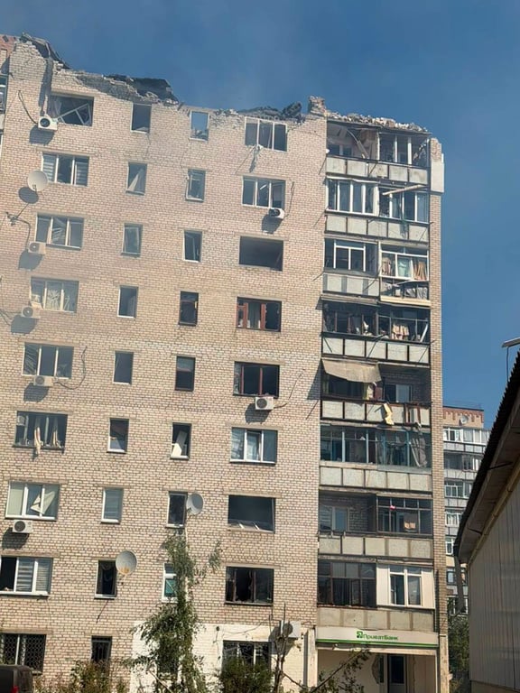 Росія вдарила по Краматорську: 19 поранених, серед них немовля - фото 1
