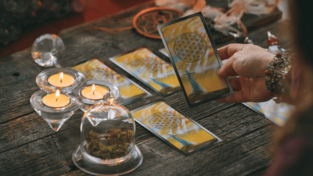 Гороскоп на 11 грудня за картами Таро для всіх знаків Зодіаку - 290x166