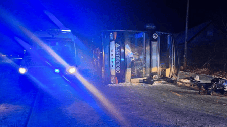 В Польше автобус с украинцами попал в ДТП — есть пострадавшие - 285x160