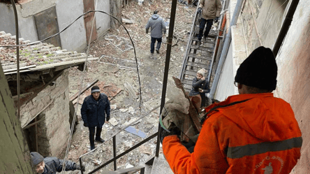 Вночі росіяни дронами пошкодили дитячий садок в Одесі — наслідки - 290x166