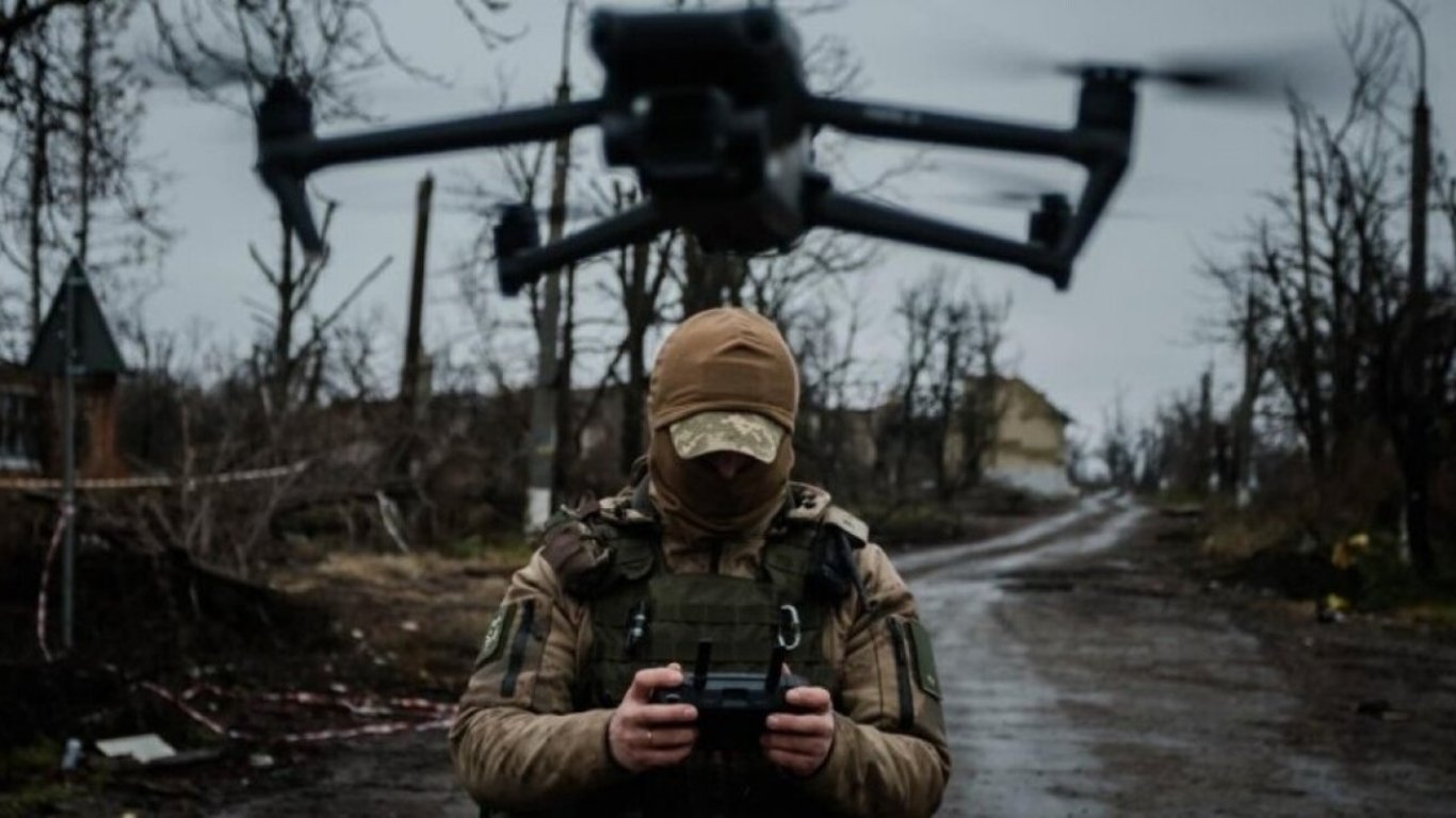 Стало відомо, скільки FPV-дронів виготовлять українські компанії цього року