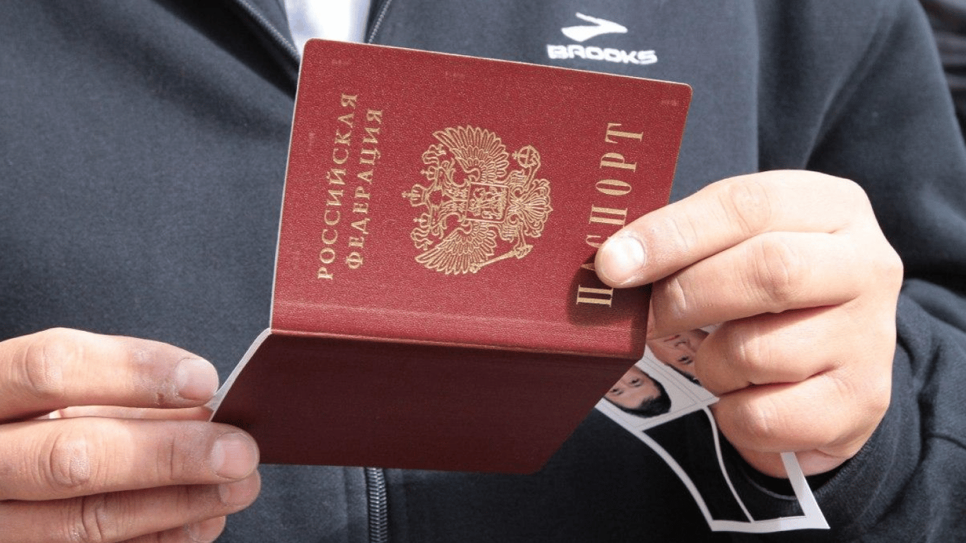 Принудительная паспортизация украинцев на ВОТ продолжается — что снова придумал враг