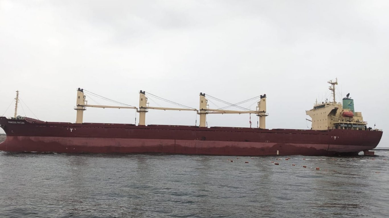 Порты Большой Одессы увеличили обработку грузов
