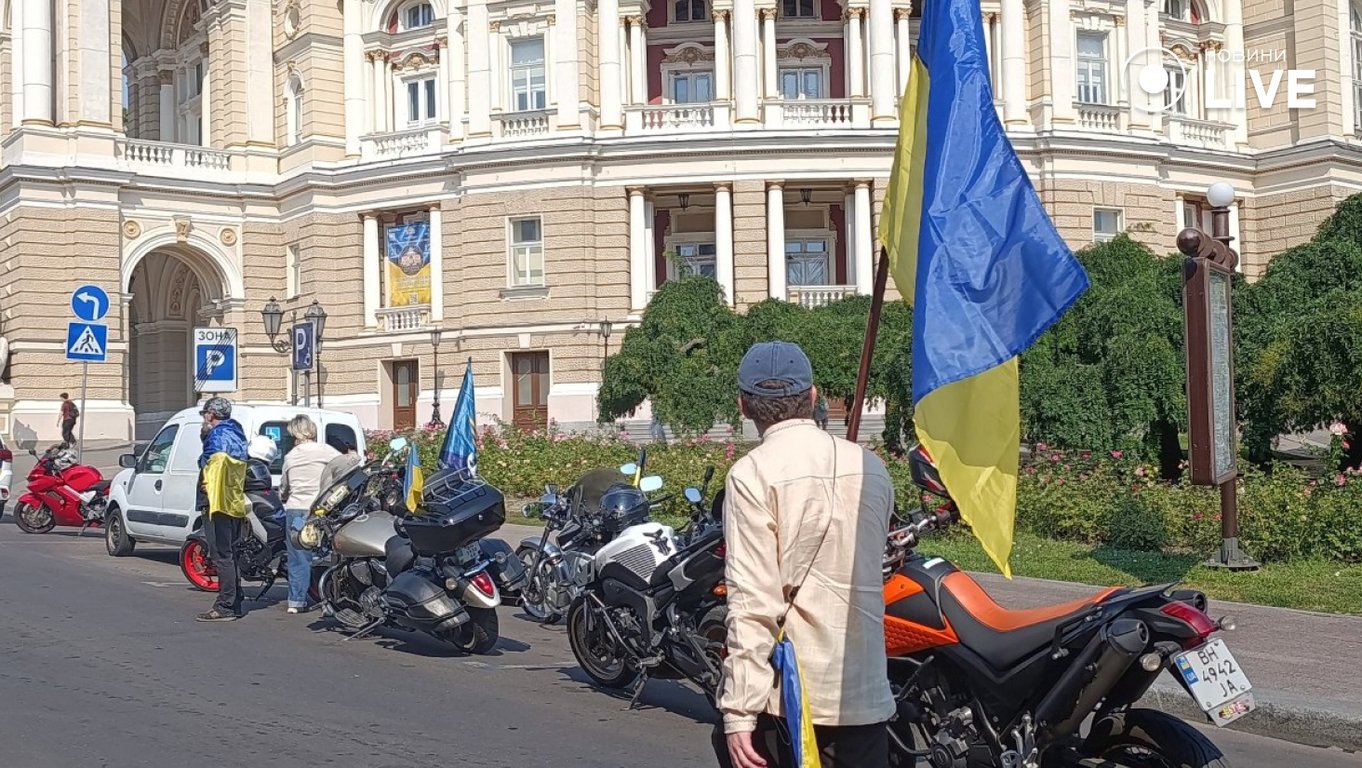 Святковий автопробіг в Одесі