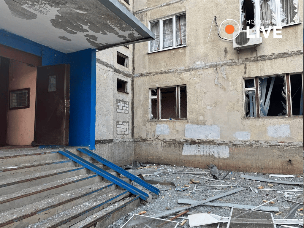 Удар безпілотником по Харкову — фото наслідків - фото 3