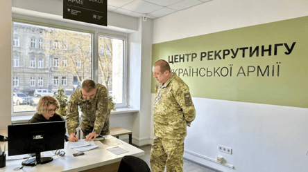 Эмигрант с розыском — можно ли попасть в ВСУ без ТЦК - 285x160