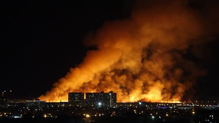 У Тюмені сталася масштабна пожежа: що зайнялося - 285x160