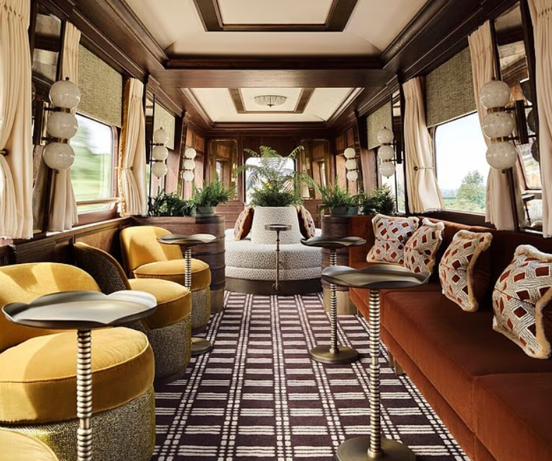 З вишуканим рестораном і SPA —найдорожчий потяг Британії - фото 1