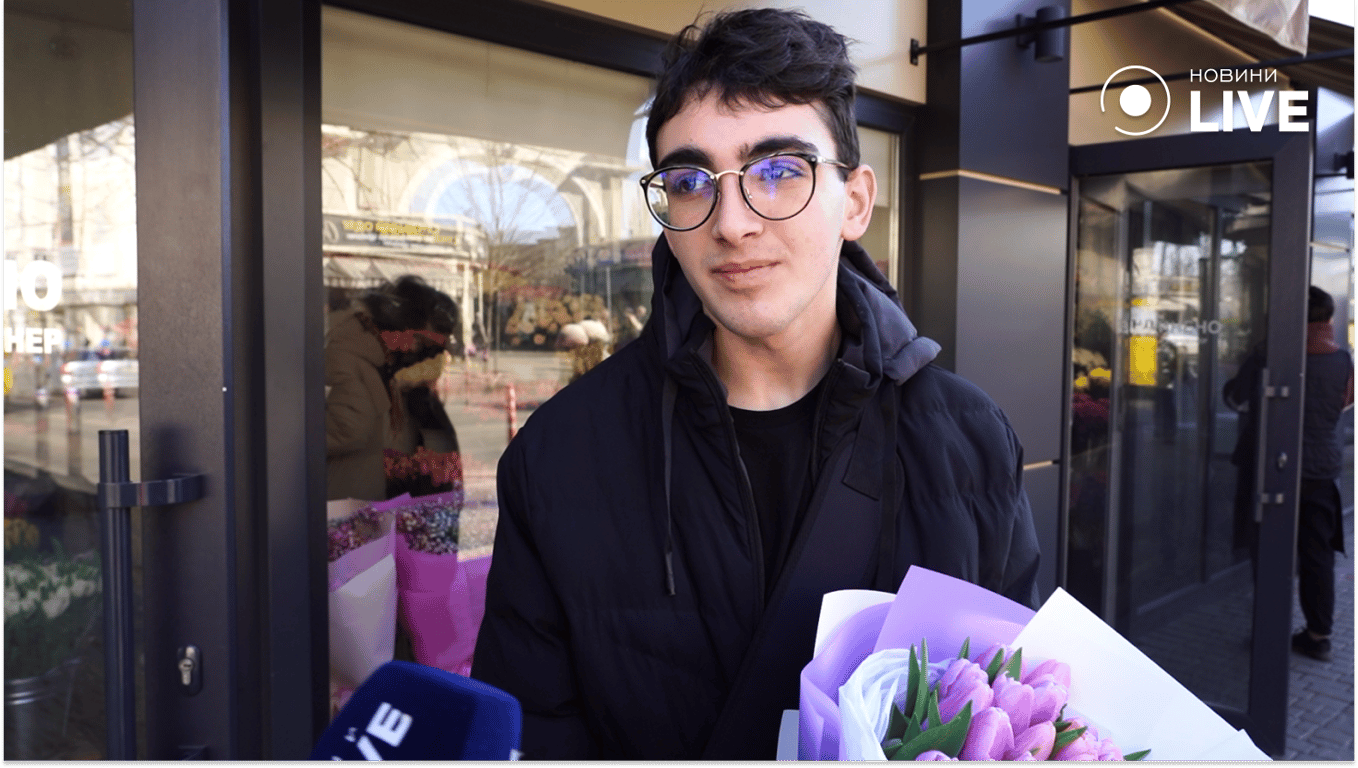 Одесити про ціни на квіти