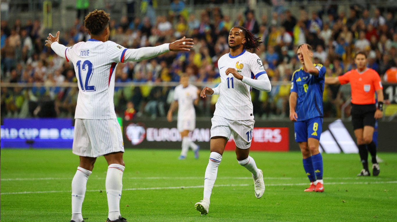 Майкл Олисе