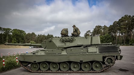 "Еще больше — в пути": Дания передала Украине первые танки Leopard - 285x160
