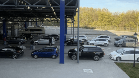 Варто їхати за кордон зараз — ситуація на трасі Одеса-Рені - 285x160