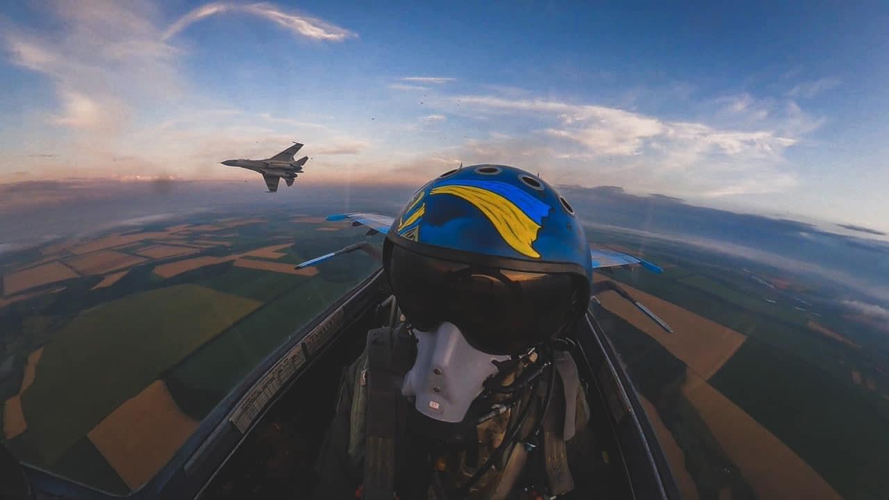 З Днем авіації України 2023 — привітання у прозі