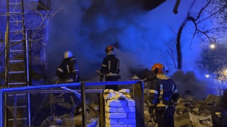 Полицейские начали расследование взрыва во Львове - 285x160