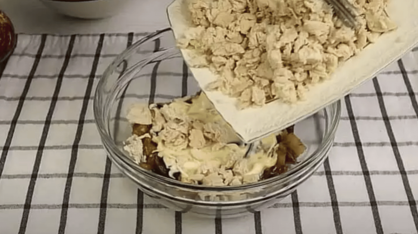 салат з куркою