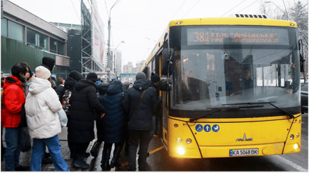 Проїзд в транспорті — з кого беруть вдвічі більше грошей - 285x160