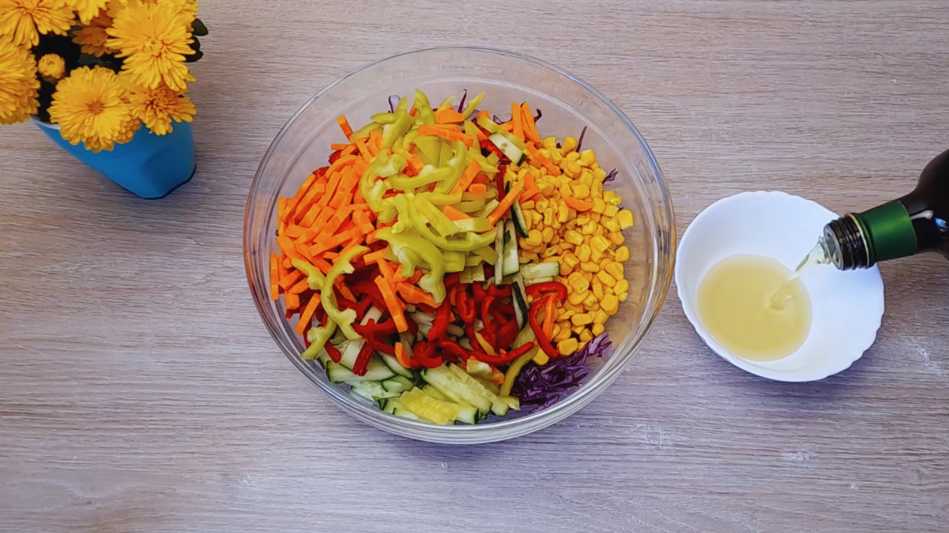 простий рецепт салату з синьою капустою