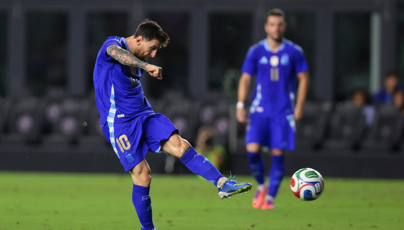 Лионель Месси