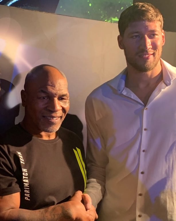 Вячеслав Кравцов с известным боксером Майком Тайсоном