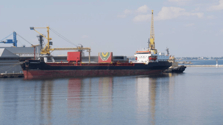 Стало відомо, скільки всього зерна перевезли Чорним морем - 285x160