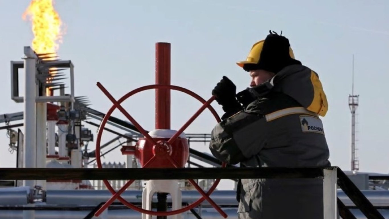Казахстан збільшив експорт нафти в обхід Росії, — ЗМІ