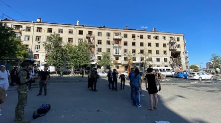 Авіаудар по Харкову — в ОВА розповіли про стан жертв після атаки по місту - 285x160