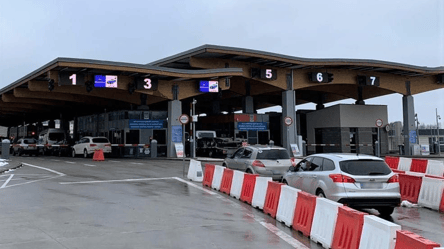 Затори на трьох КПП — які шляхи варто оминути сьогодні - 285x160