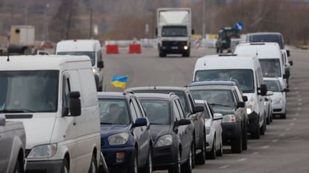 Пробки на границе — на трассе Одесса-Рени затруднено движение транспорта - 285x160
