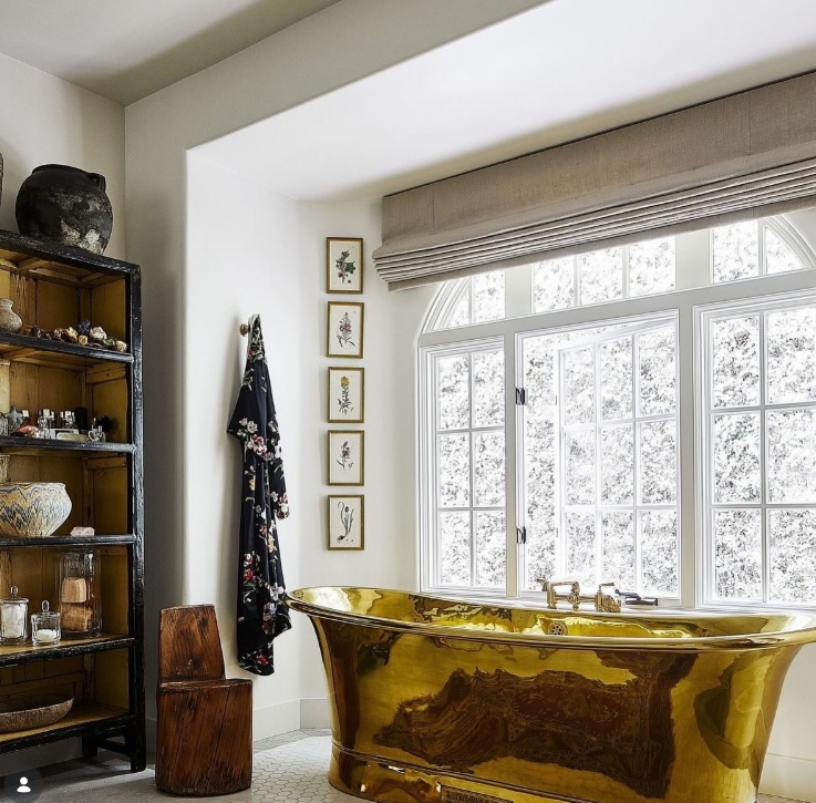 Кендалл Дженнер показала незвичну ванну і задала новий тренд (фото) - фото 1