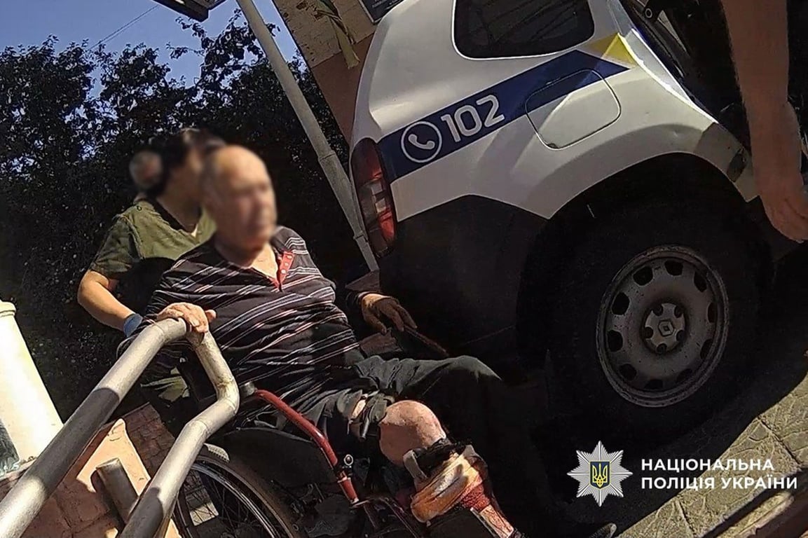 МВС: під удар потрапив автобус із дітьми та рятувальники - фото 5