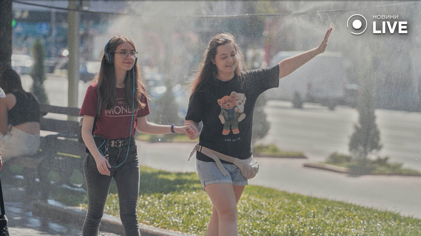 Как без кондиционера и вентилятора перенести жару