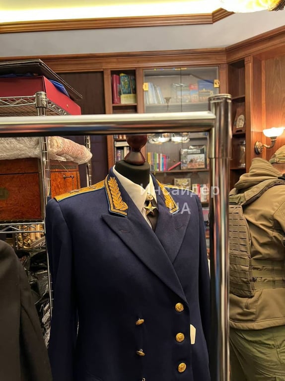 обшуки у Шуфрича