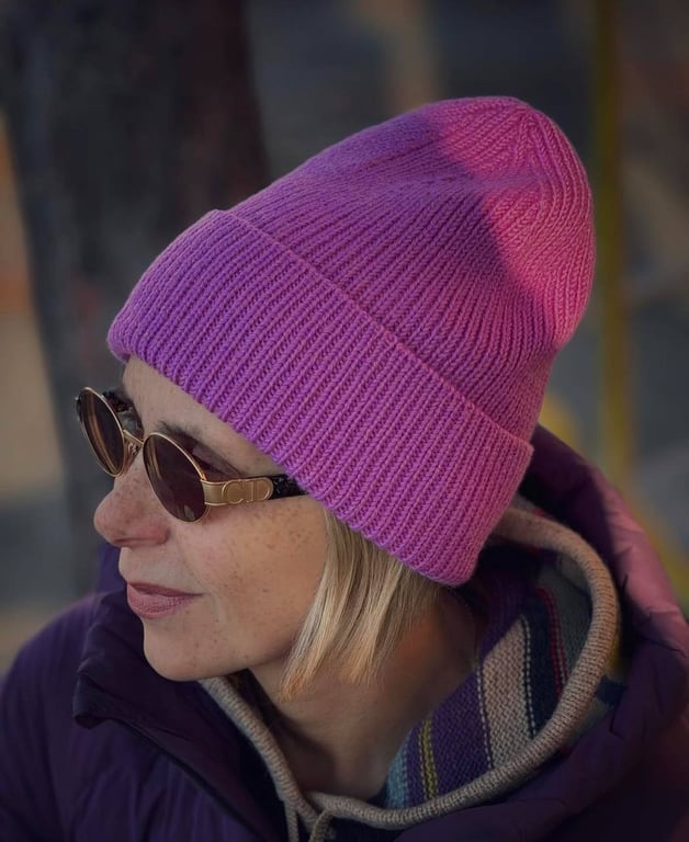 Шапка біні - універсальний головний убір на зиму