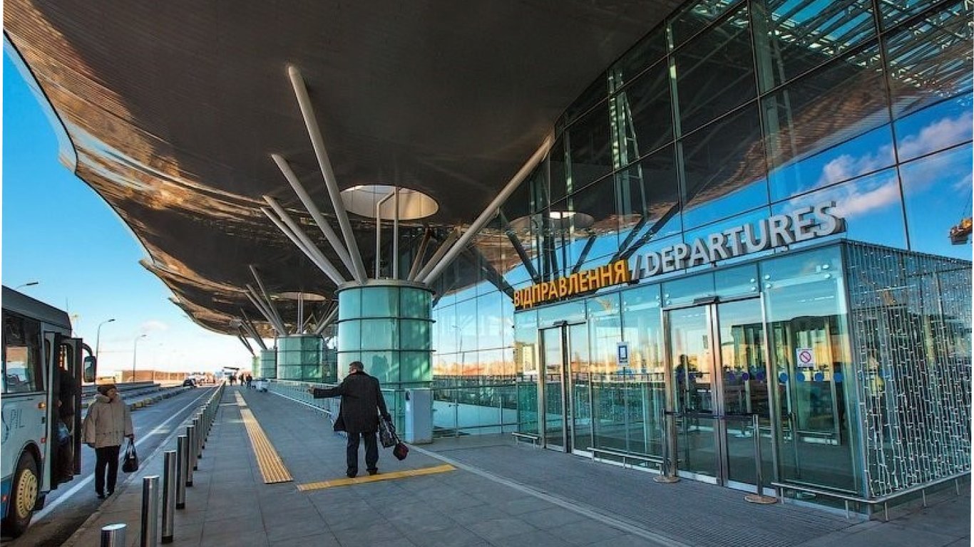 Тендер на прибирання за 51 млн грн — в аеропорту Бориспіль дали пояснення