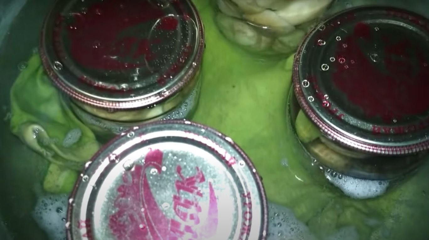 простий рецепт маринованих білих грибів