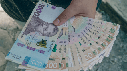 Середня зарплата в Дніпрі — розмір у грудні 2025 - 290x160