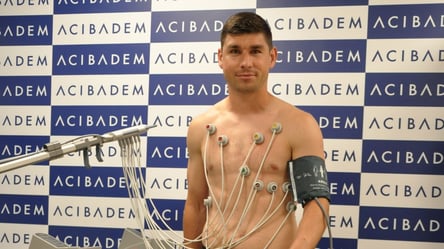 Маліновський в стилістиці Матриці був представлений у новому клубі - 285x160