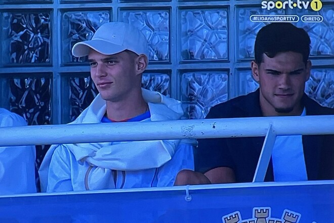 Первый день Георгия Судакова в Бенфике