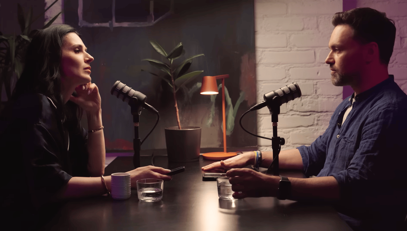 Интервью Маши Ефросининой и Тимура Мирошниченко