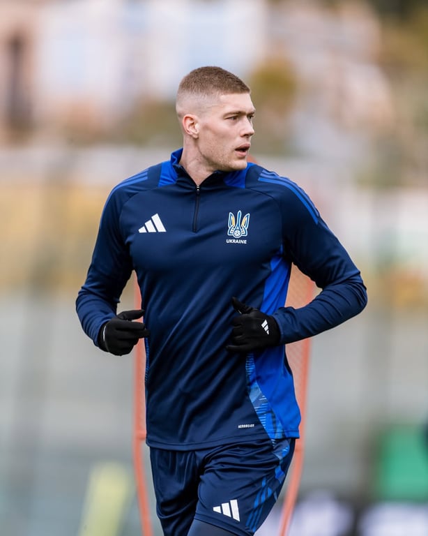 Артем Довбик