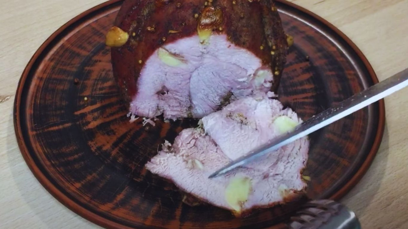 Что положить в Пасхальную корзину – рецепт запеченного мяса