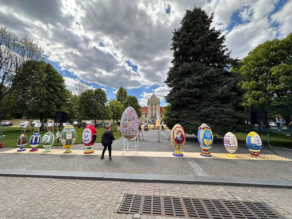 Найбільша писанка в Україні