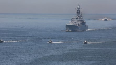 РФ держит флот наготове — какая ситуация с кораблями в Черном море - 285x160