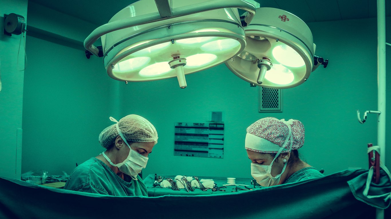 Операція на серці у львівській лікарні – як рятували 7-місяну дитину