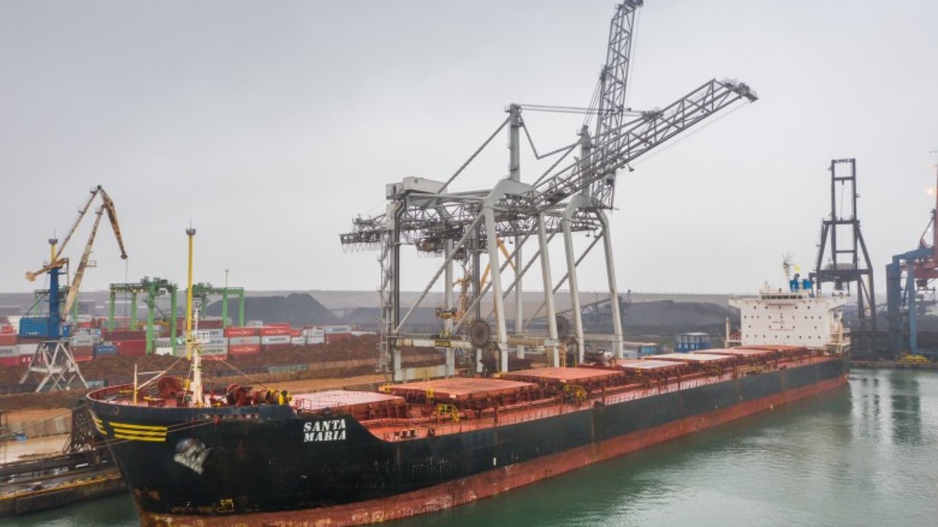 В Одесскую область прибыли танкеры с углем-доставили 131 тысячу тонн горючего