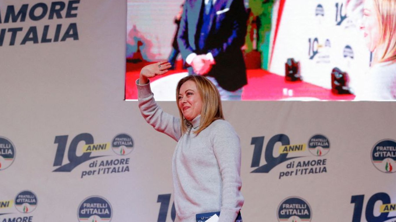Джорджа Мелони призвала итальянцев выключать свет в знак солидарности с Украиной